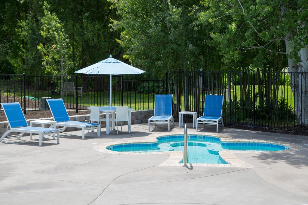 Lithia Springs Resort أشلاند المظهر الخارجي الصورة